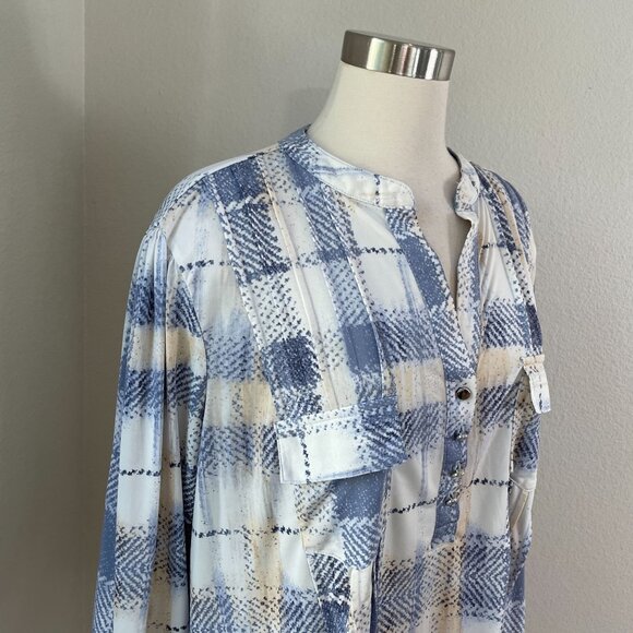 Cocomo Woman Plus 2X Plaid Tunic Top Roll Tab Sleeve Stretch Blouse Shirt - Picture 2 of 7